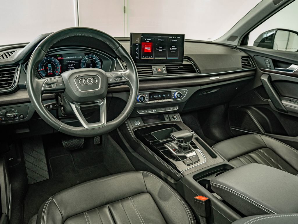 Used 2023 Audi Q5 2.0T Premium Plus w/ Premium Plus Package AWD/4WD image 31