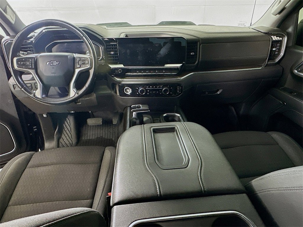 Used 2022 Chevrolet Silverado 1500 LT Trail Boss image 16