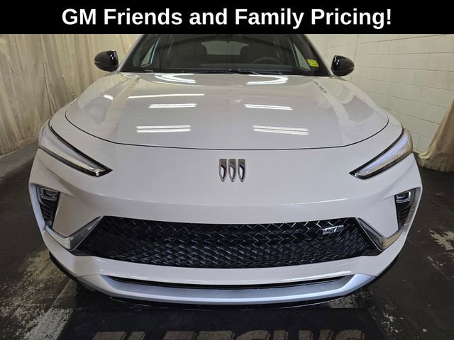 New 2026 Buick Envista Sport Touring w/ Studio Series image 2