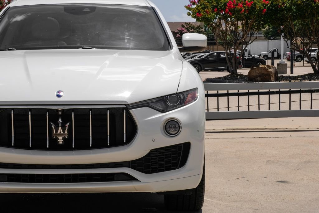 Used 2019 Maserati Levante image 53