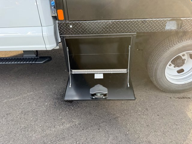 New 2026 Ford F350 XL w/ XL Chrome Package image 10