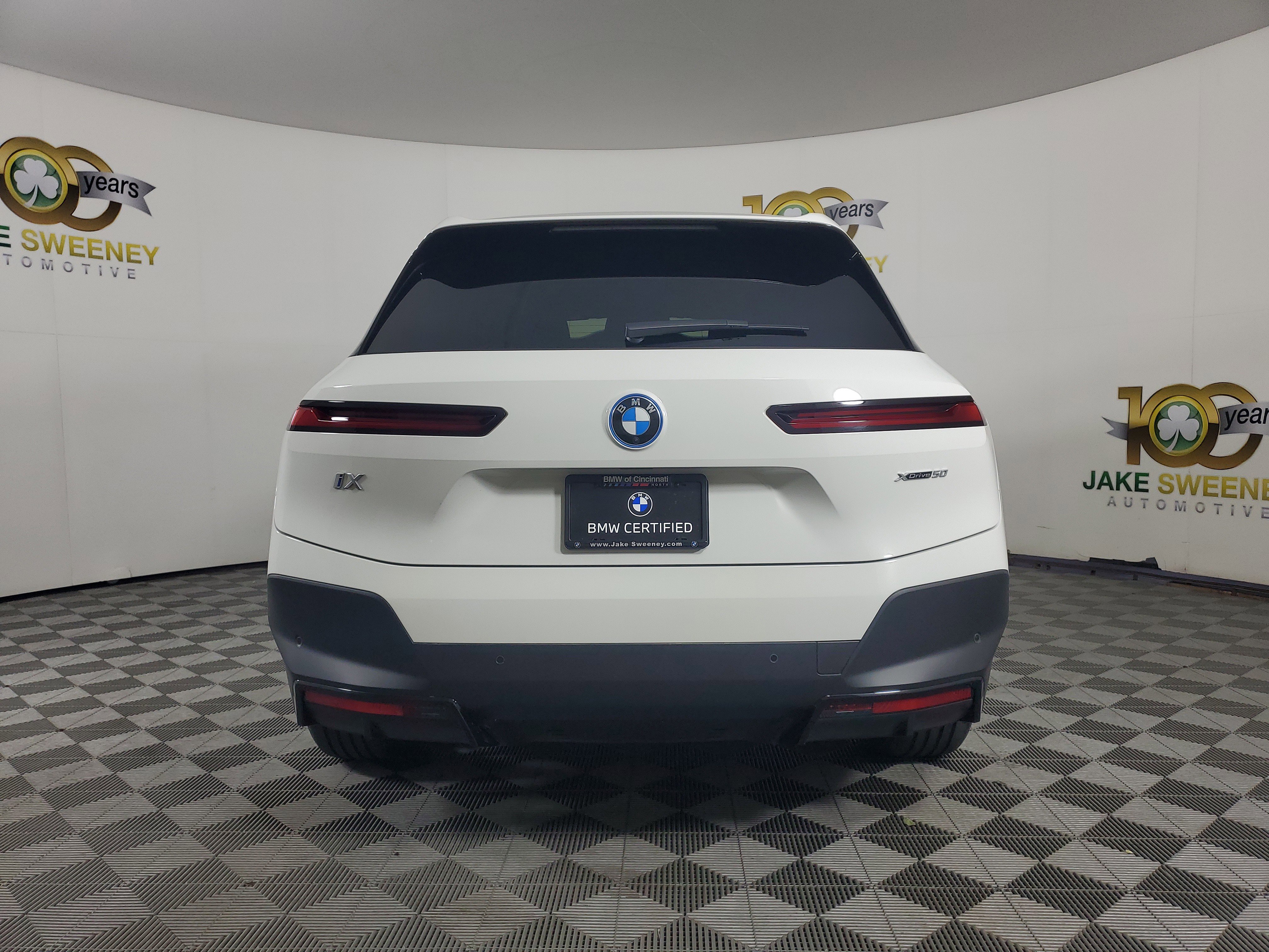 Certified 2025 BMW iX xDrive50 image 6