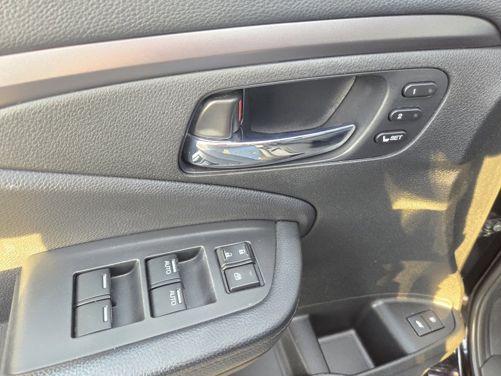 Used 2021 Honda Pilot Black Edition image 10