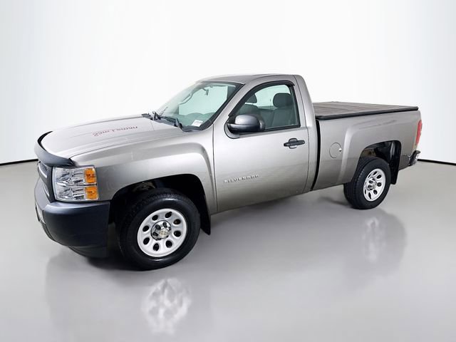 Used 2013 Chevrolet Silverado 1500 W/T RWD image 3