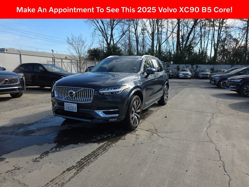 Certified 2025 Volvo XC90 B5 Core image 2