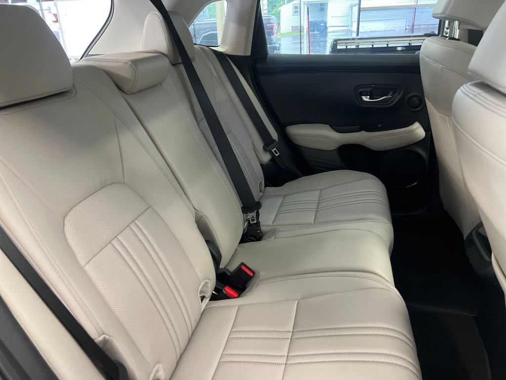 Used 2026 Honda HR-V EX-L image 36