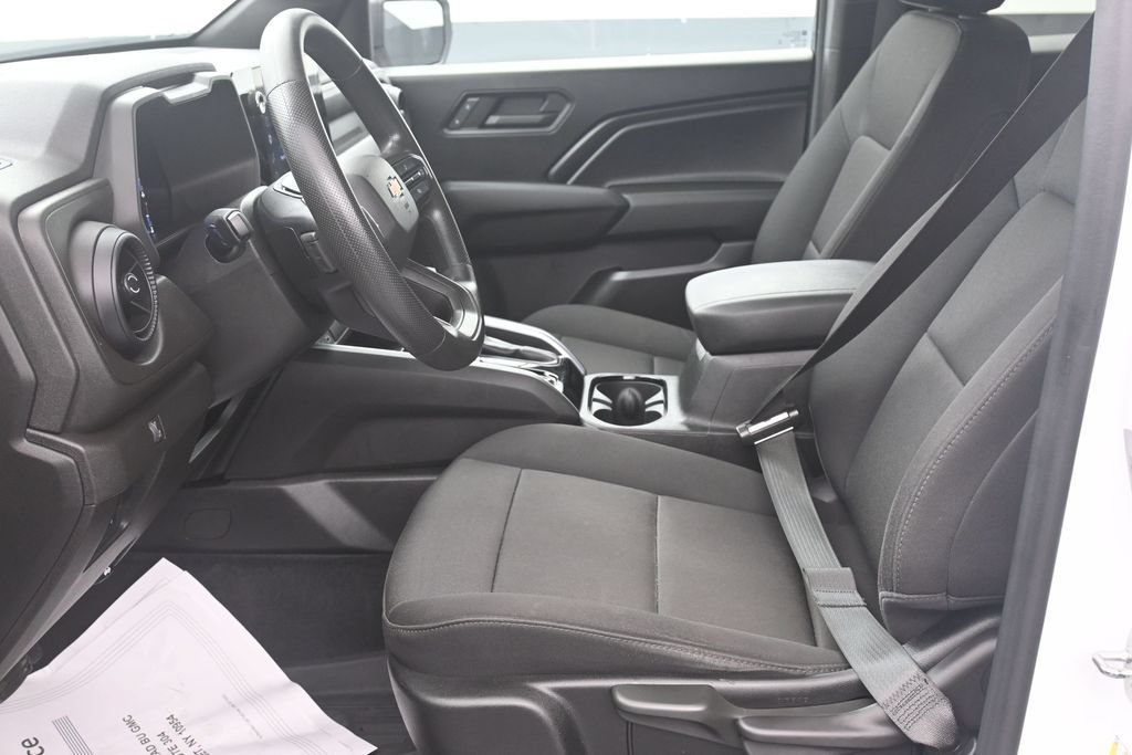 Certified 2023 Chevrolet Colorado W/T RWD image 10