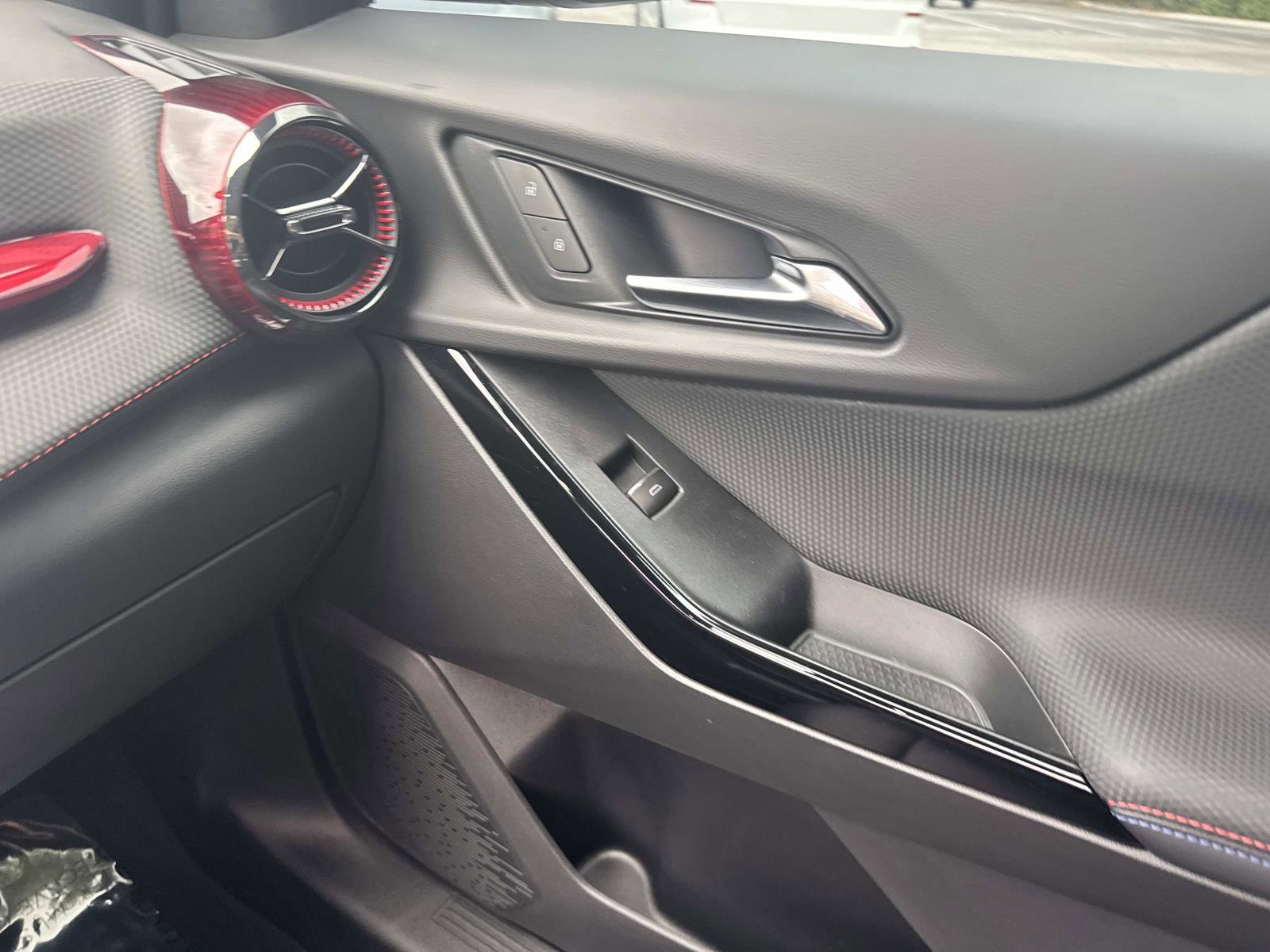 Used 2026 Chevrolet Equinox RS w/ Convenience Package III image 21