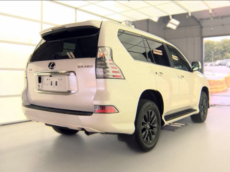 Used 2023 Lexus GX 460 Premium w/ Premium Plus Package AWD/4WD image 4