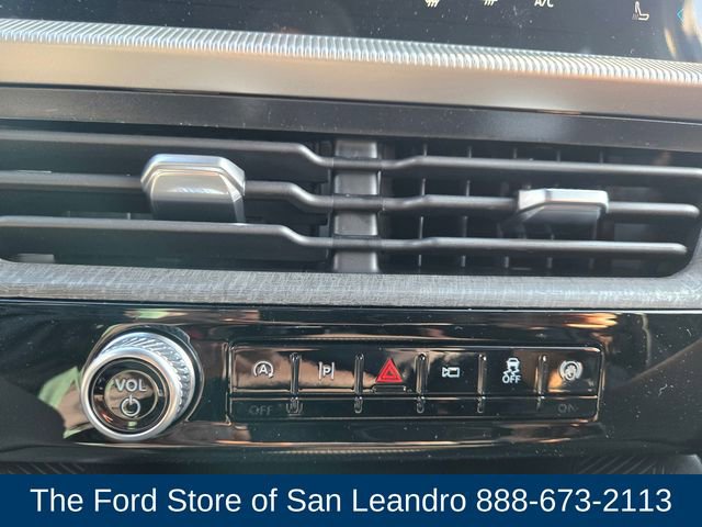 New 2026 Ford Explorer Platinum image 18