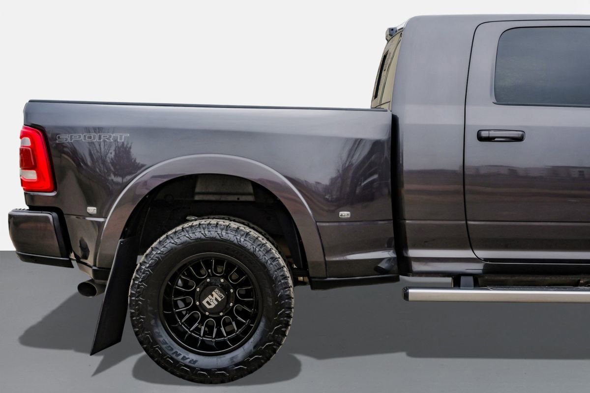 Used 2022 RAM 3500 Laramie image 7