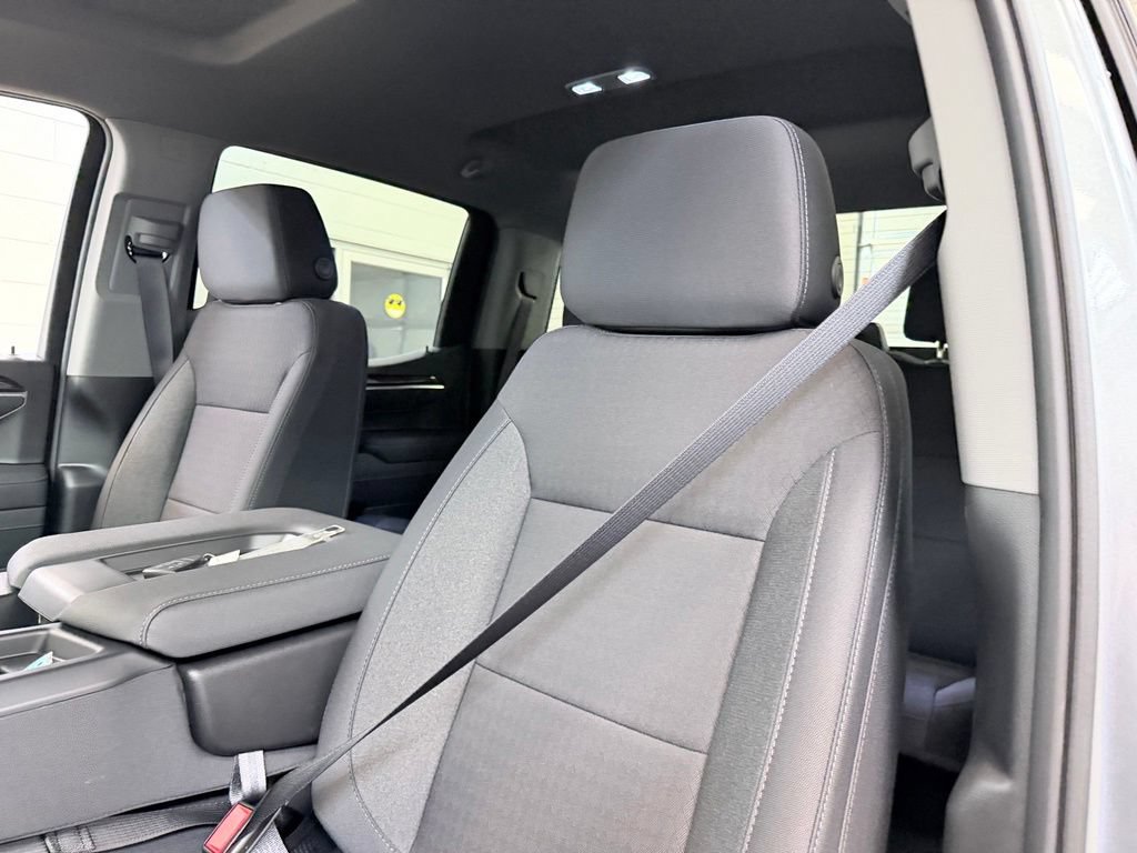 New 2026 Chevrolet Silverado 1500 LT AWD/4WD image 16