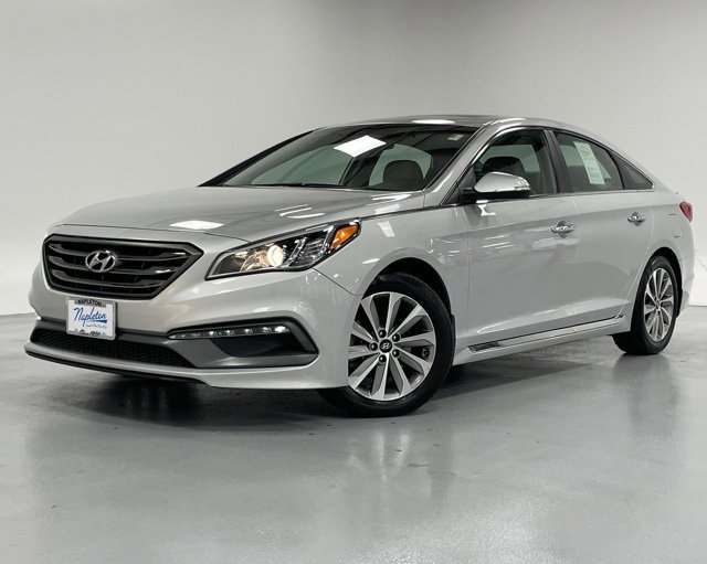 Used 2017 Hyundai Sonata Sport w/ Value Edition Package 02