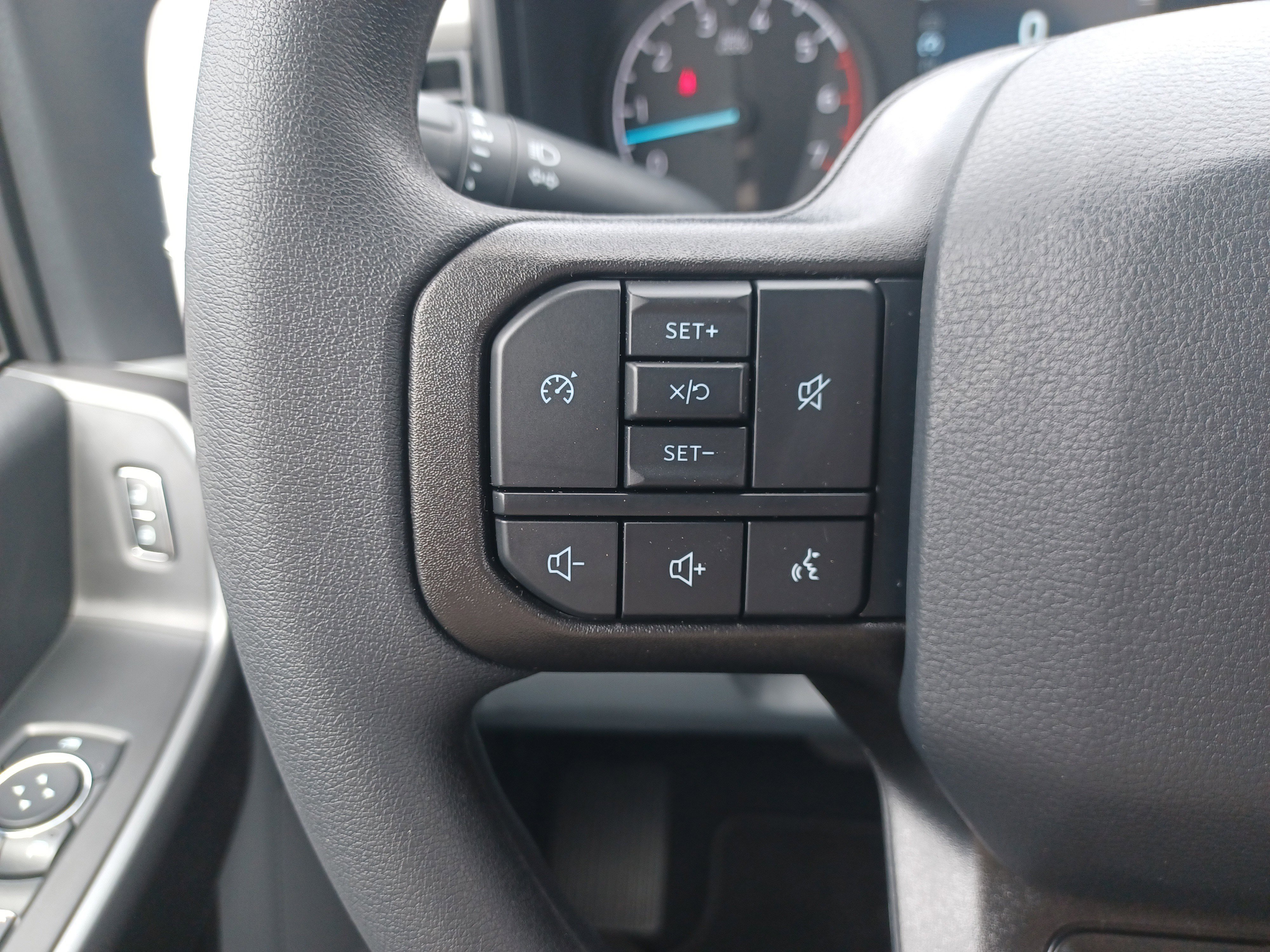 New 2026 Ford F250 XLT image 24