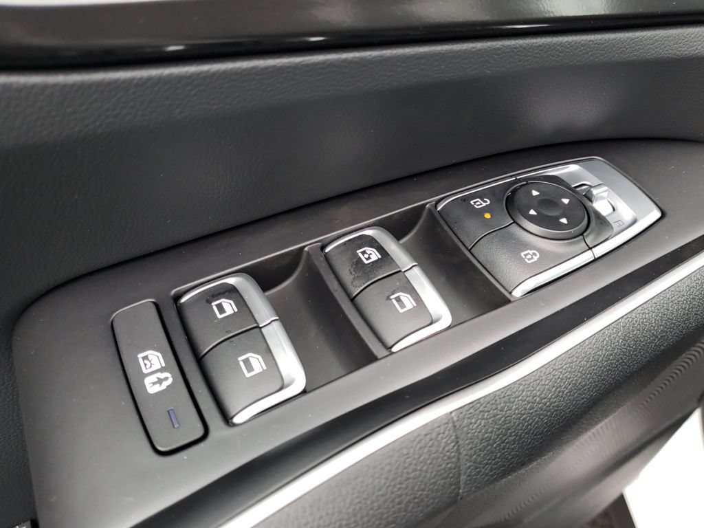 New 2026 Kia Sorento S FWD image 17