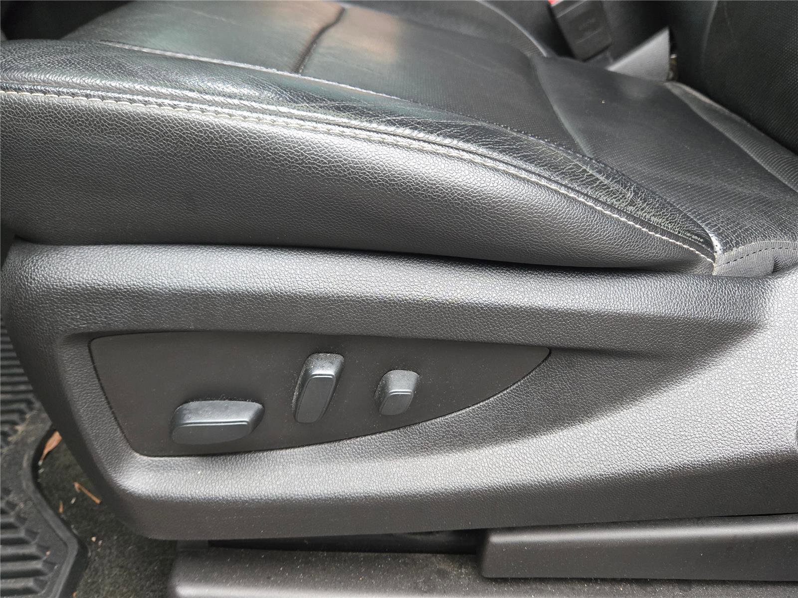 Used 2018 Chevrolet Silverado 1500 LTZ w/ Sport Package image 20