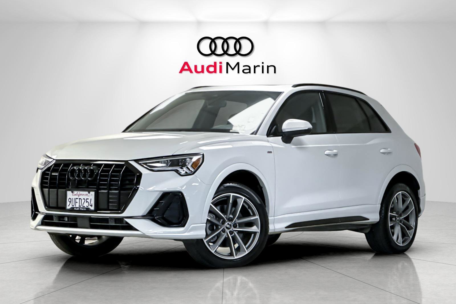Certified 2025 Audi Q3 2.0T Premium w/ Convenience Package
