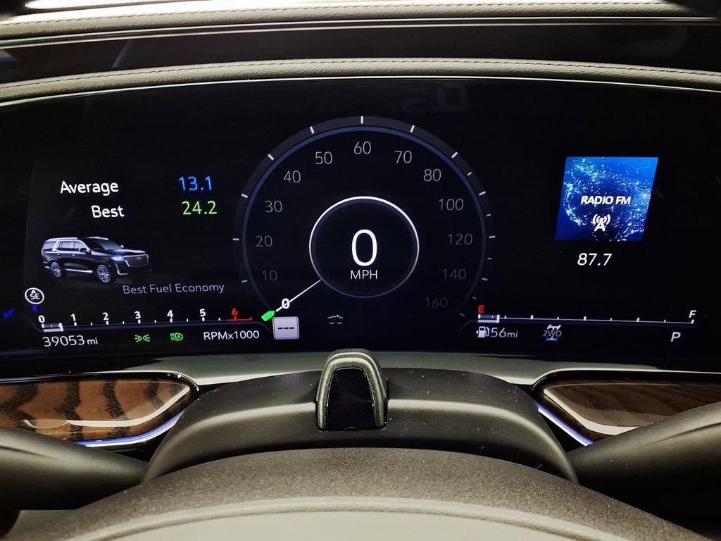 Used 2024 Cadillac Escalade Sport Platinum w/ LPO, ONYX Package image 20