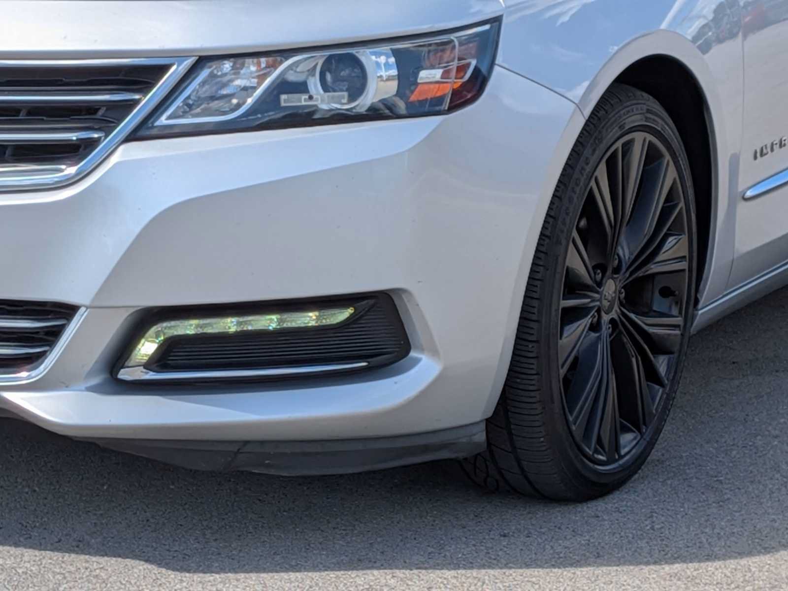 Used 2016 Chevrolet Impala LTZ w/ Enhanced Convenience Package FWD image 10