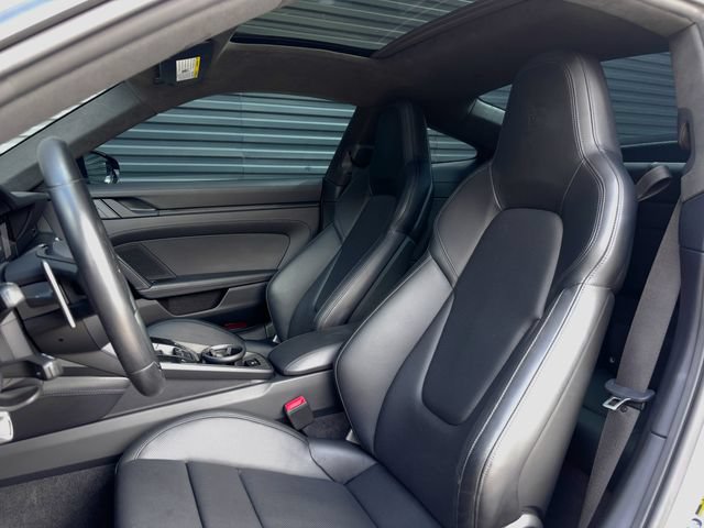 Certified 2023 Porsche 911 Carrera GTS RWD image 5