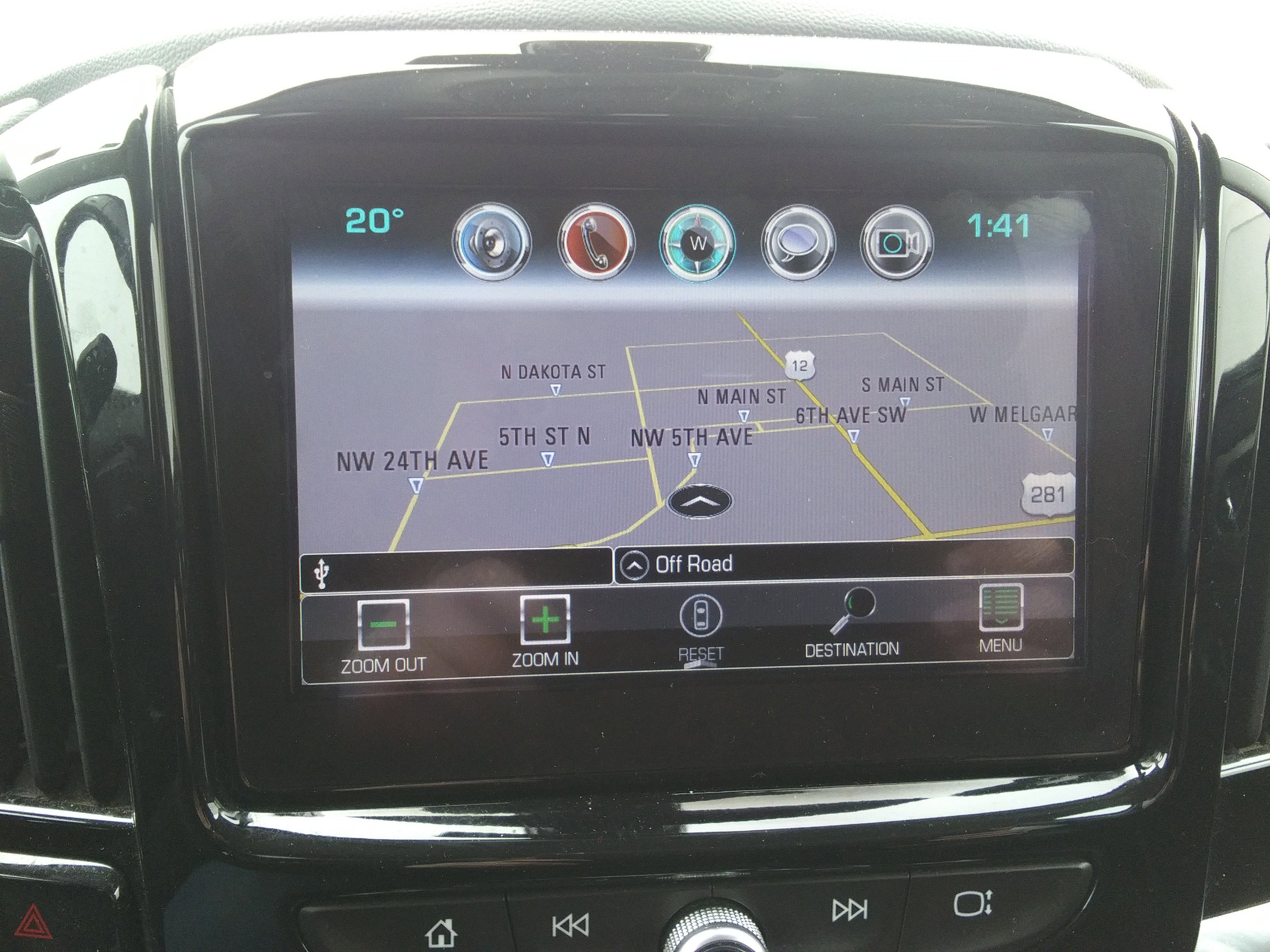 Used 2018 Chevrolet Traverse Premier image 25