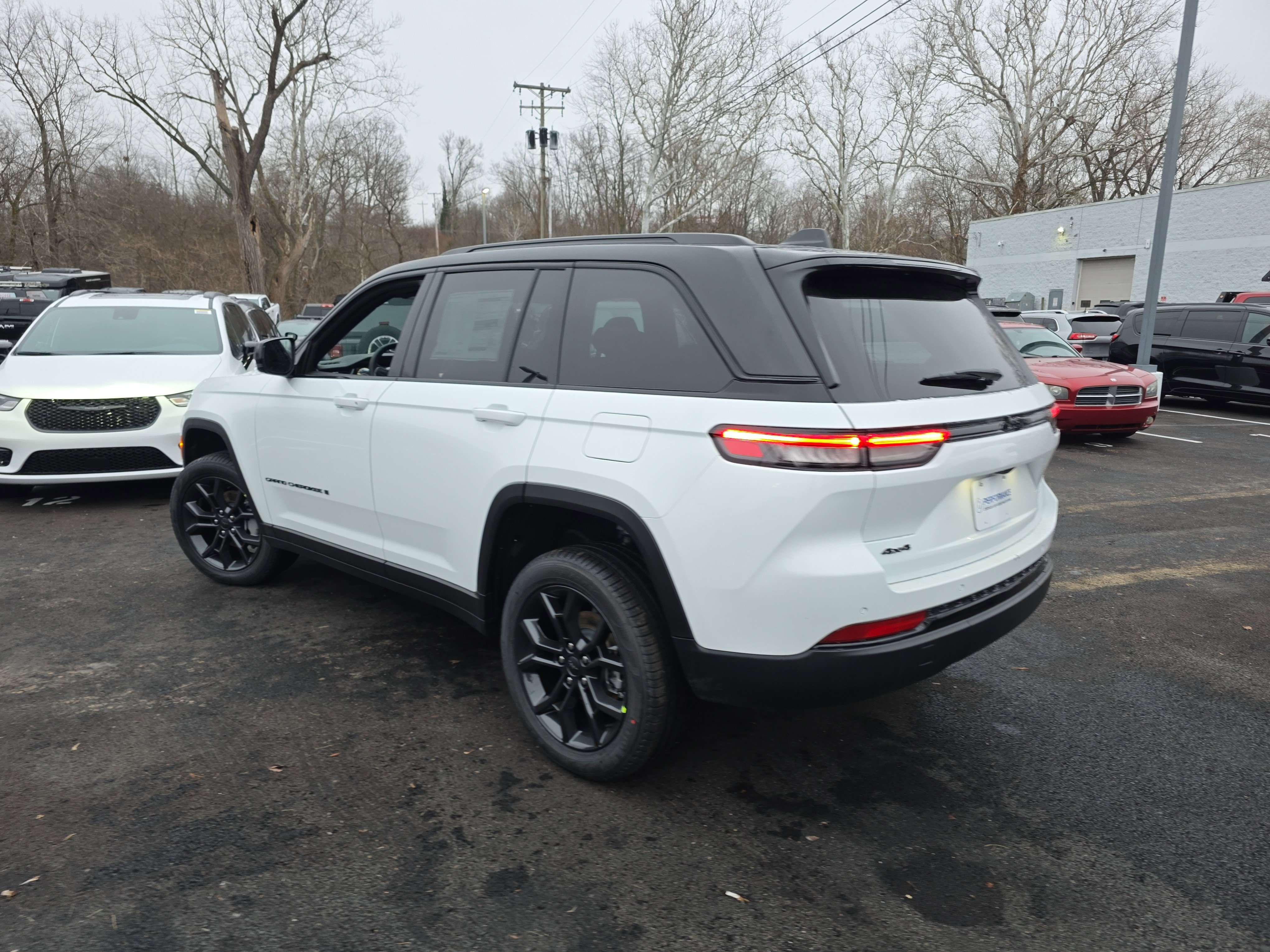 New 2025 Jeep Grand Cherokee Limited image 19