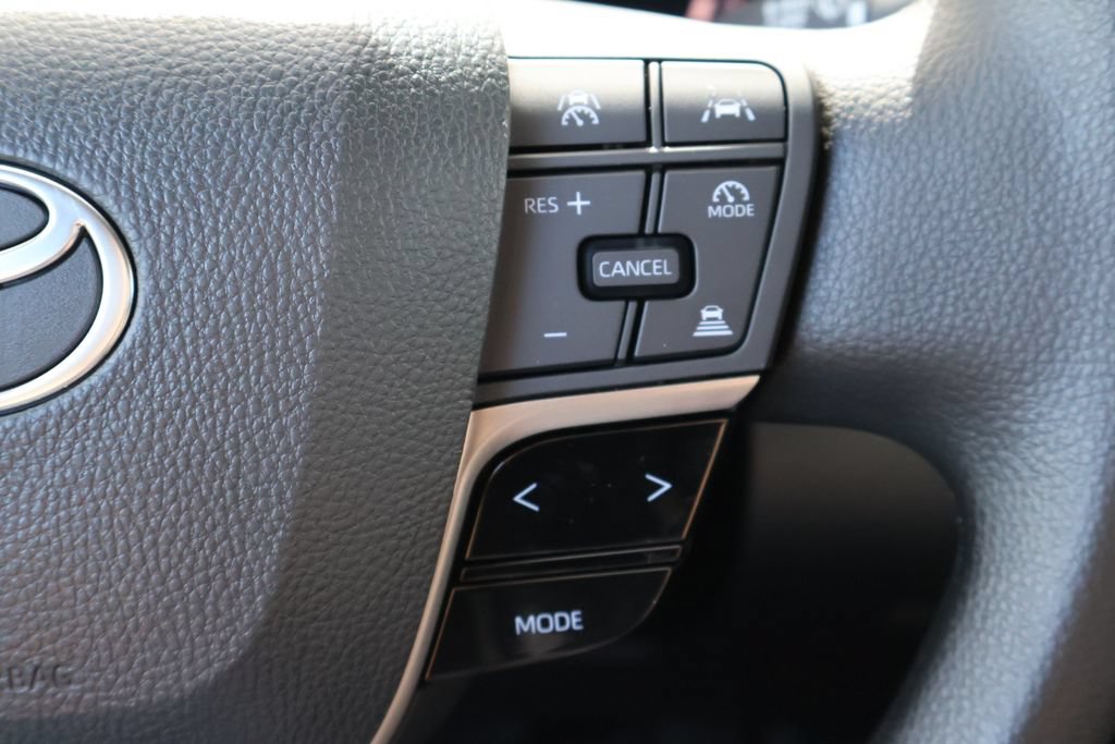 New 2026 Toyota Camry LE AWD/4WD image 27