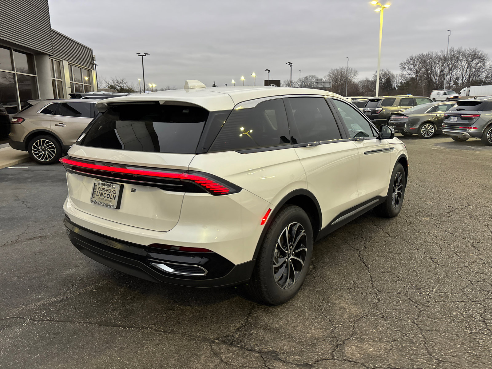 New 2026 Lincoln Nautilus Premier image 7