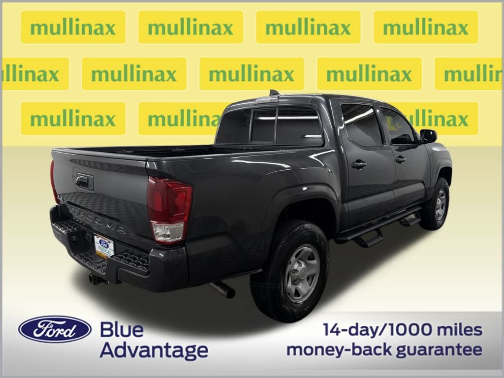 Used 2023 Toyota Tacoma SR image 3