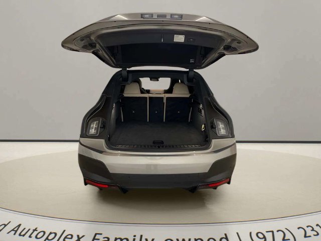 Used 2023 BMW iX xDrive50 AWD/4WD image 10