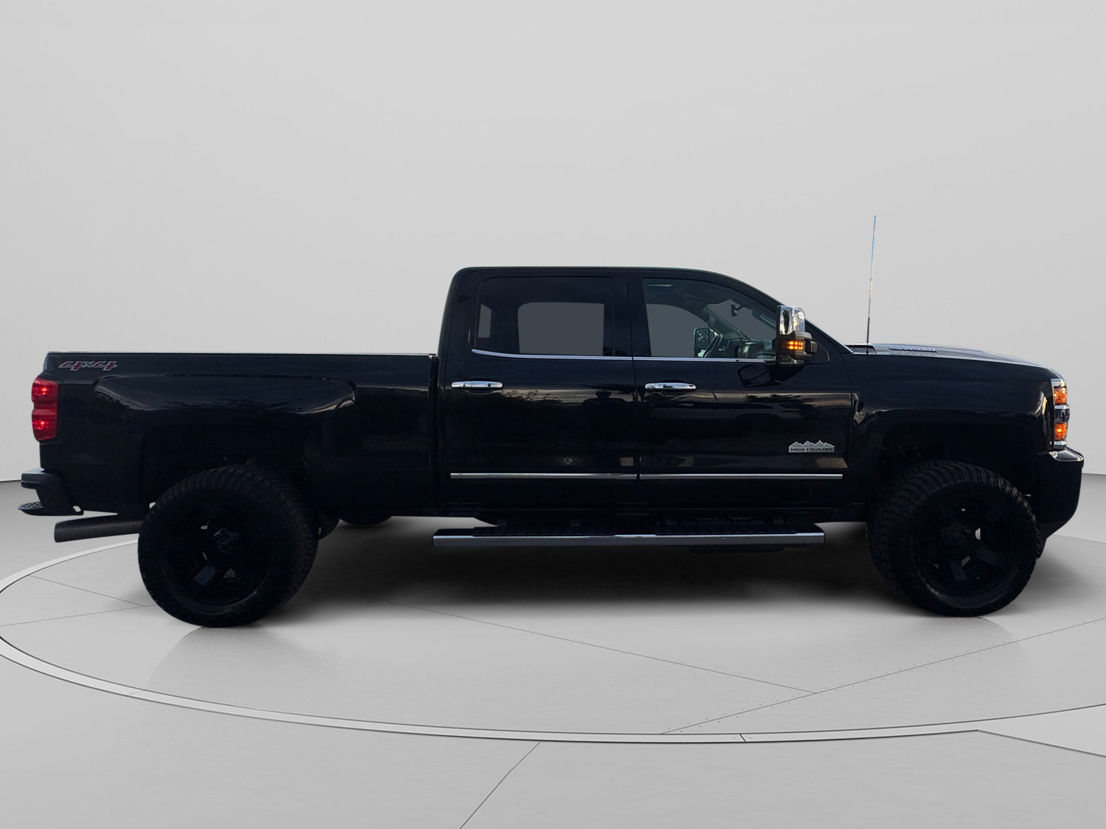 Used 2017 Chevrolet Silverado 3500 High Country w/ Duramax Plus Package AWD/4WD image 6