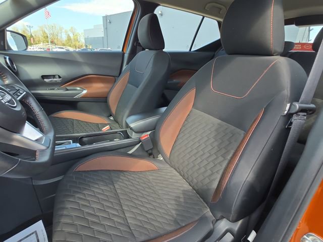 Certified 2022 Nissan Kicks SR FWD image 11