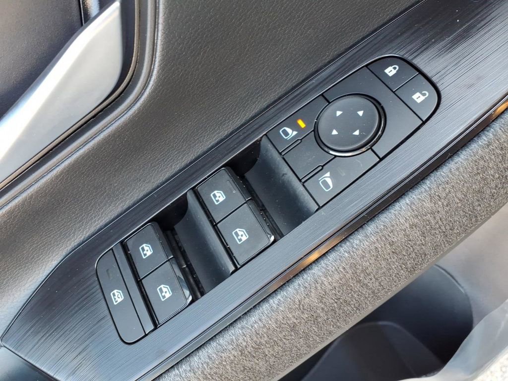 New 2026 Nissan Kicks SV image 19