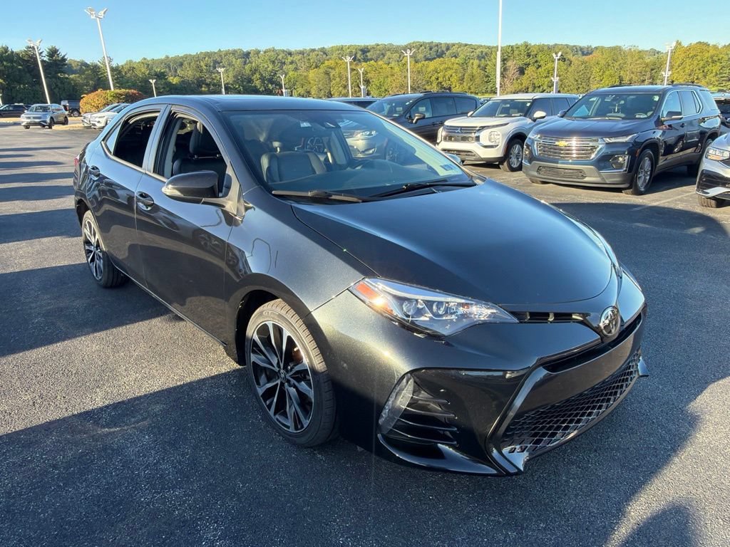 Used 2017 Toyota Corolla XSE w/ Carpet Mat Package (TMS) FWD image 4