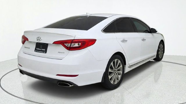 Used 2017 Hyundai Sonata Sport w/ Value Edition Package 02 FWD image 5