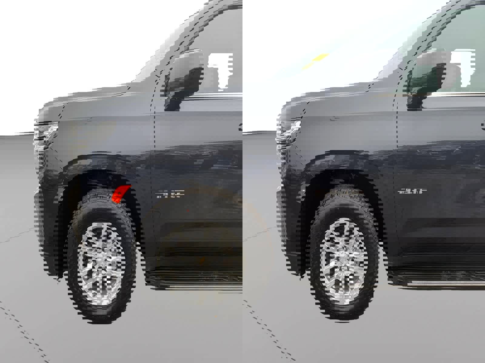 Used 2023 Chevrolet Tahoe LT image 39