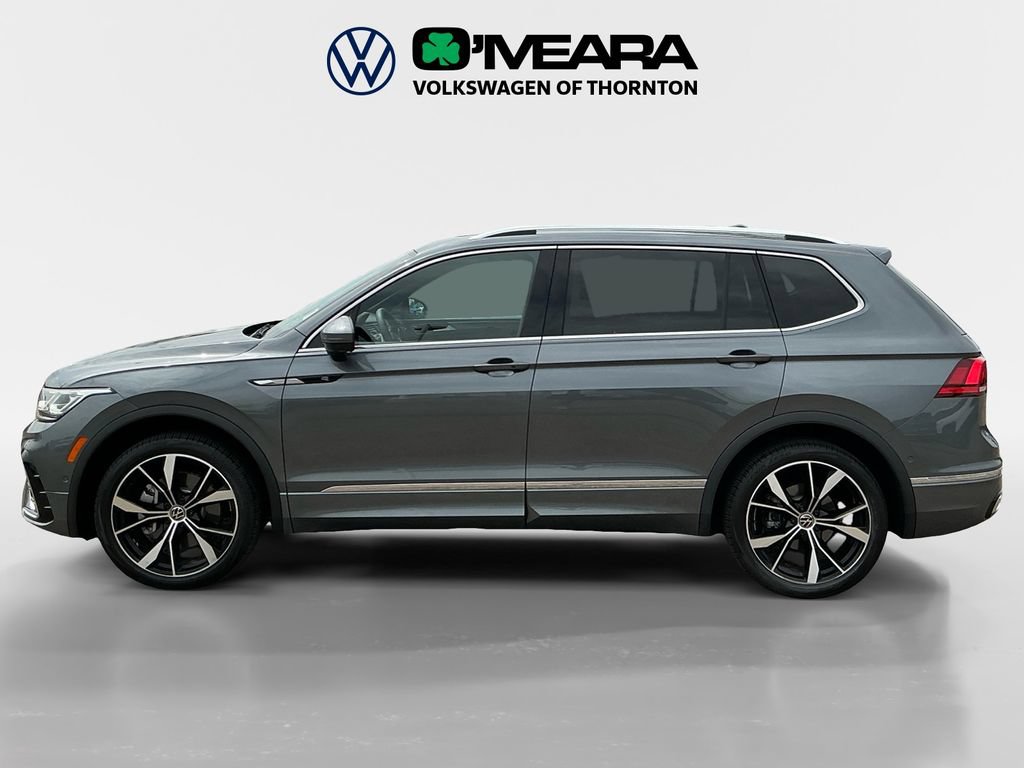 Used 2023 Volkswagen Tiguan SEL R-Line AWD/4WD image 2