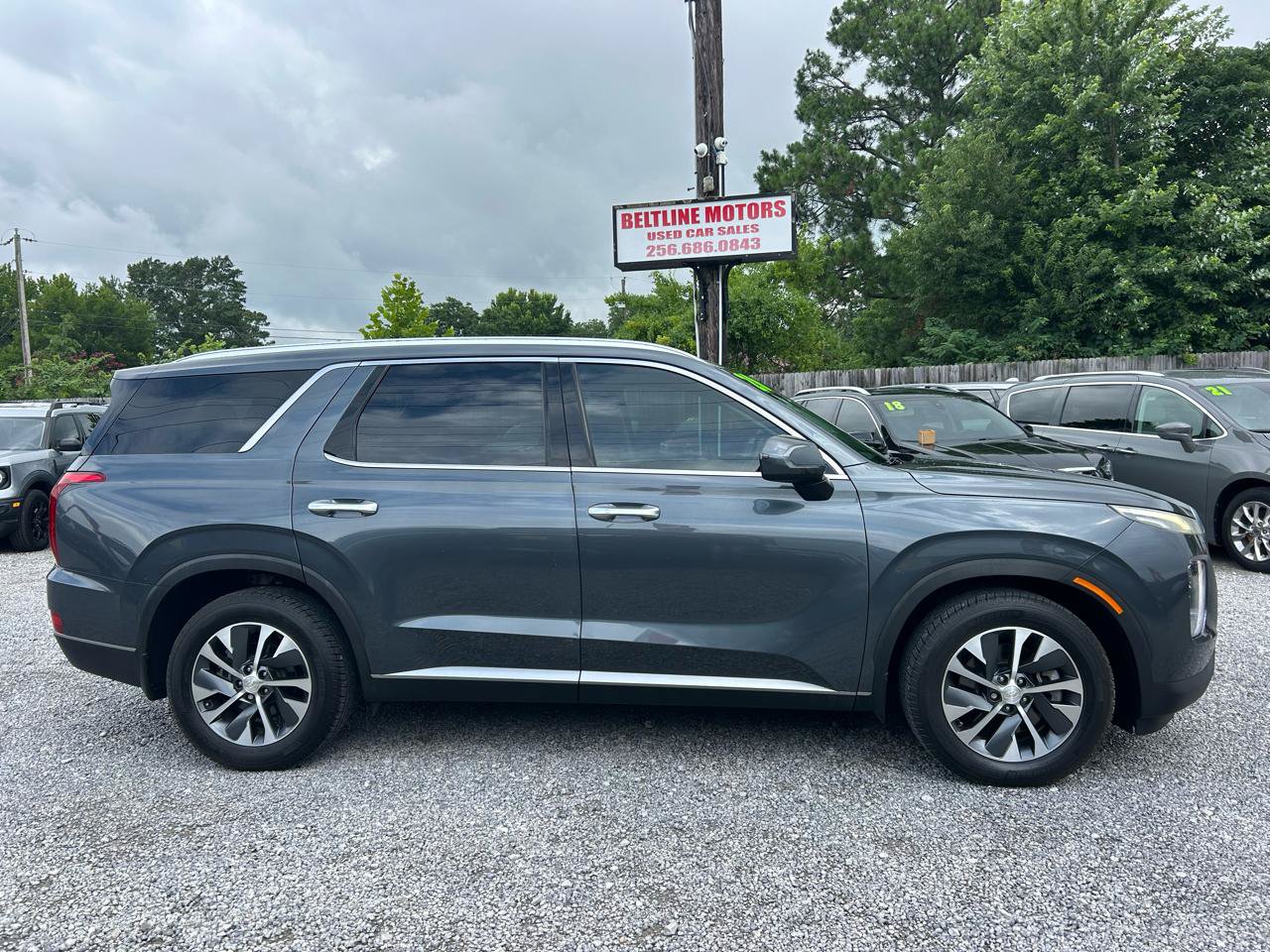 Used 2020 Hyundai Palisade SEL FWD image 3