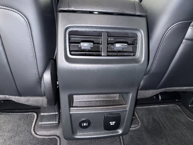 Used 2024 Ford Edge SEL w/ Convenience Package image 34