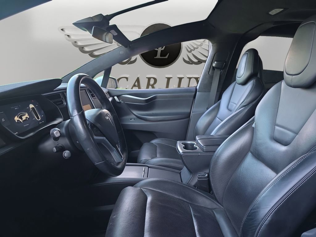 Used 2017 Tesla Model X 90D image 9