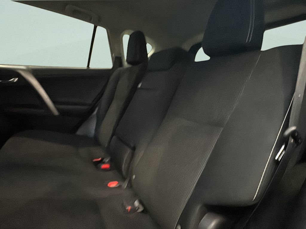 Used 2016 Toyota RAV4 XLE w/ Convenience Package image 11