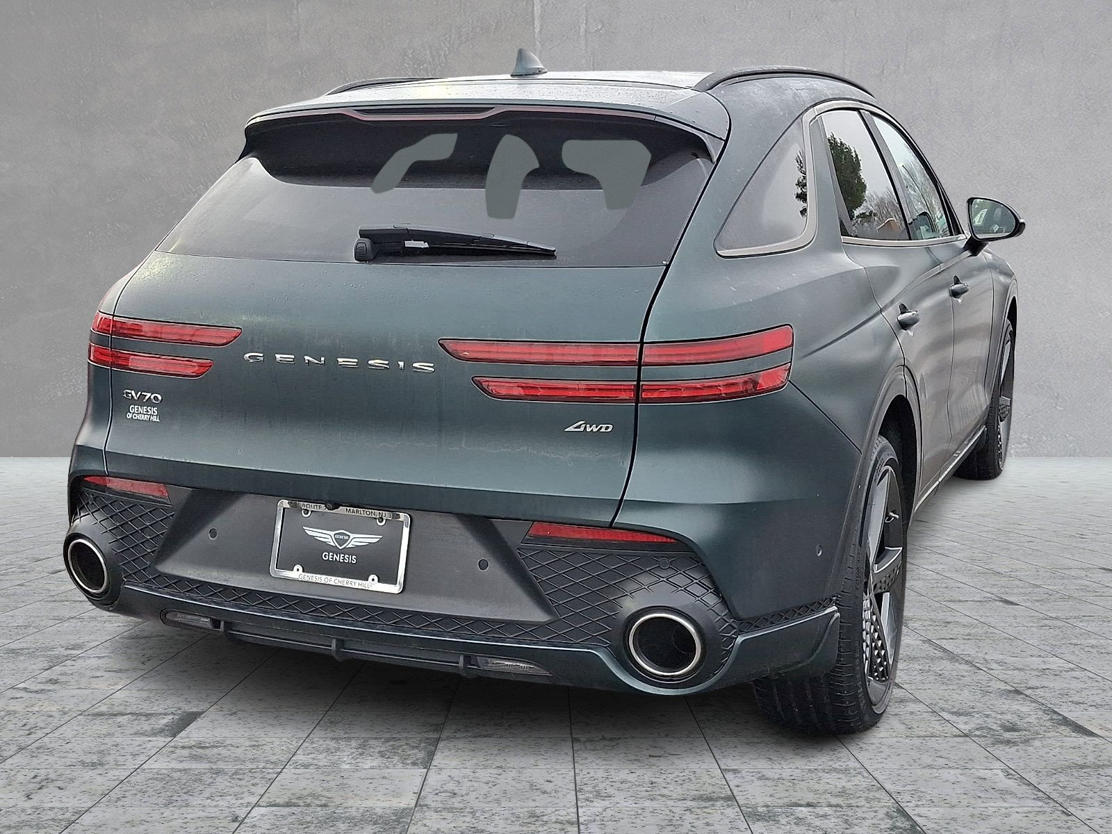 Certified 2023 Genesis GV70 2.5T w/ Sport Prestige Package image 11