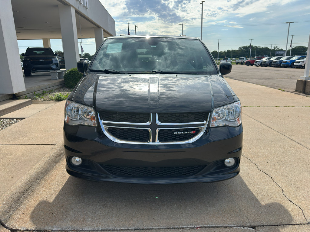 Used 2019 Dodge Grand Caravan SXT FWD image 13