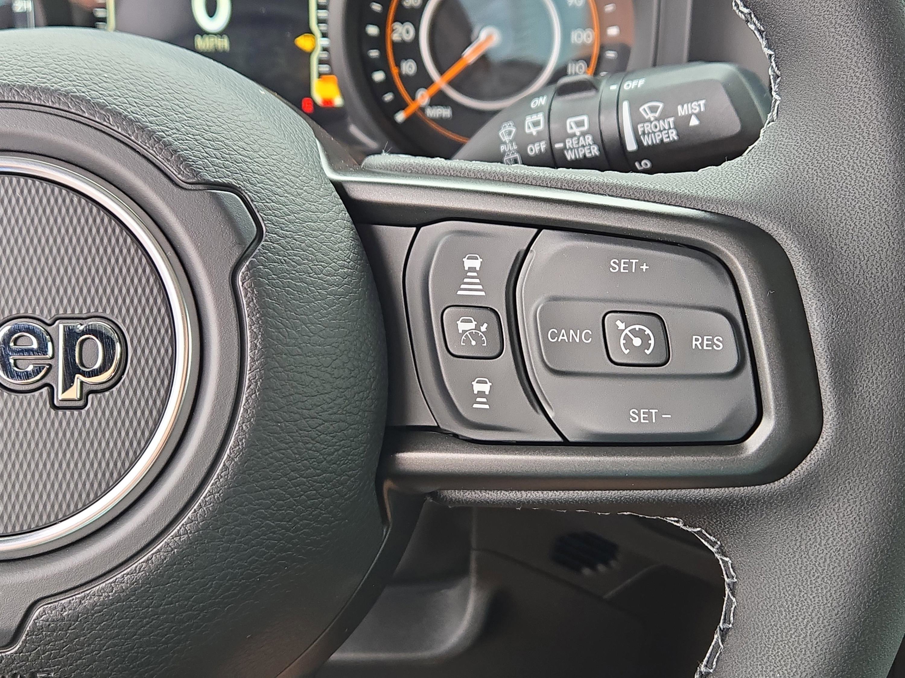 New 2026 Jeep Wrangler Unlimited Rubicon w/ Safety Group image 24