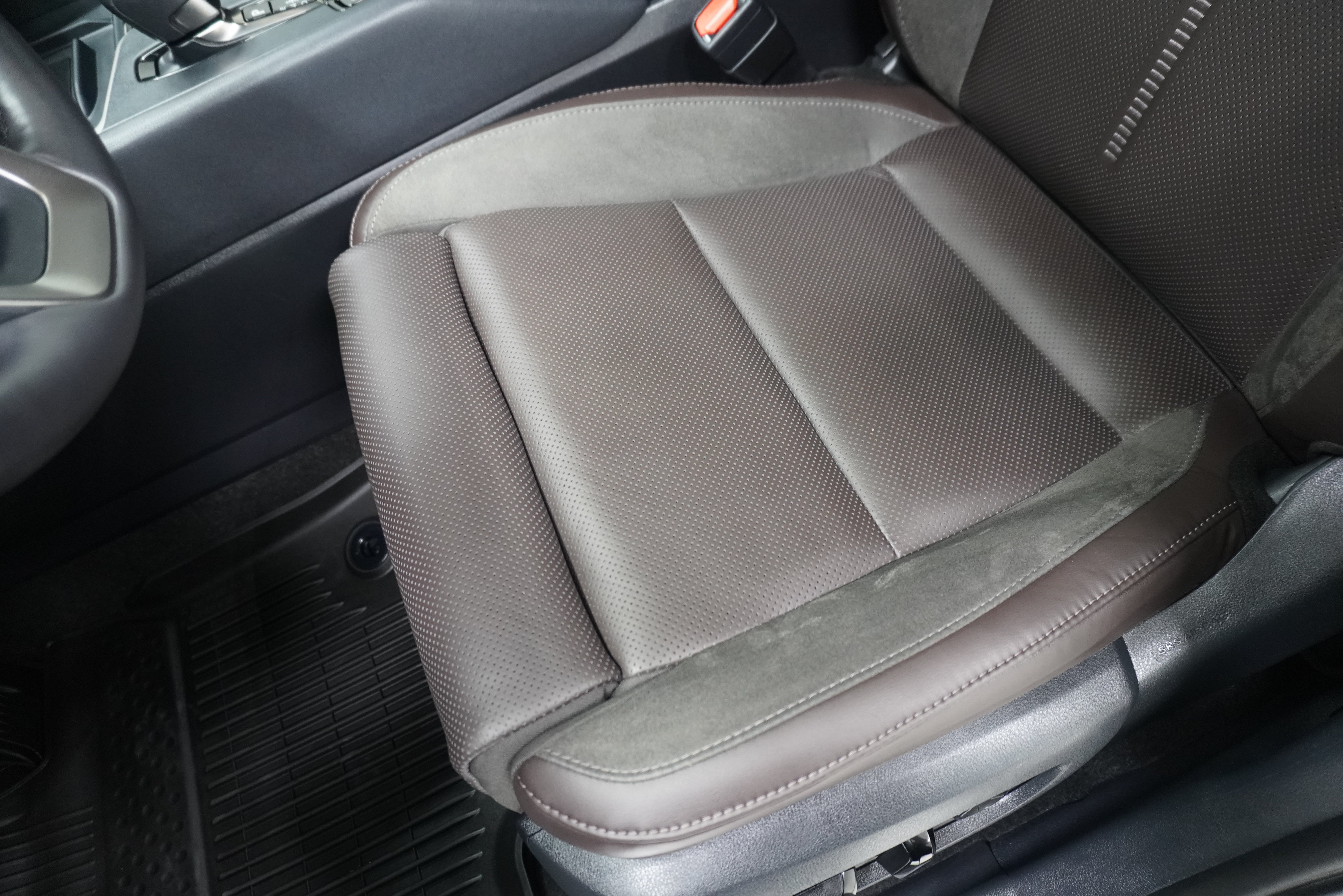 Used 2025 Lexus TX 350 AWD w/ Technology Package image 12