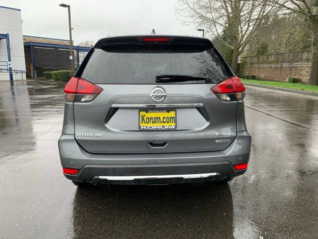 Used 2019 Nissan Rogue SV image 4