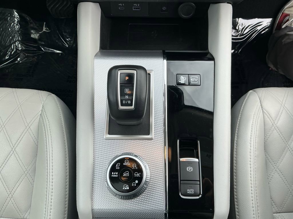Used 2024 Mitsubishi Outlander SEL image 17