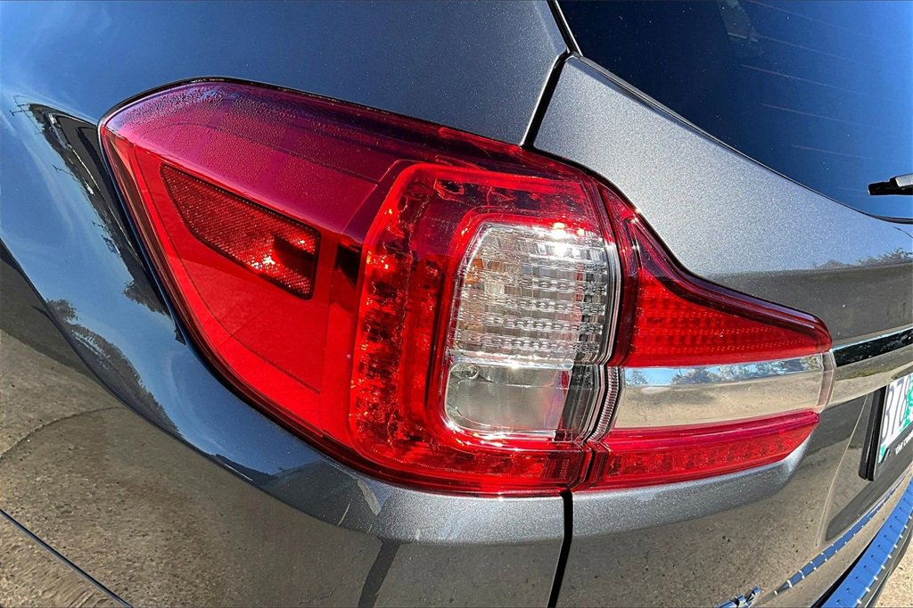 Used 2022 Subaru Ascent Touring w/ Popular Package #2A image 28