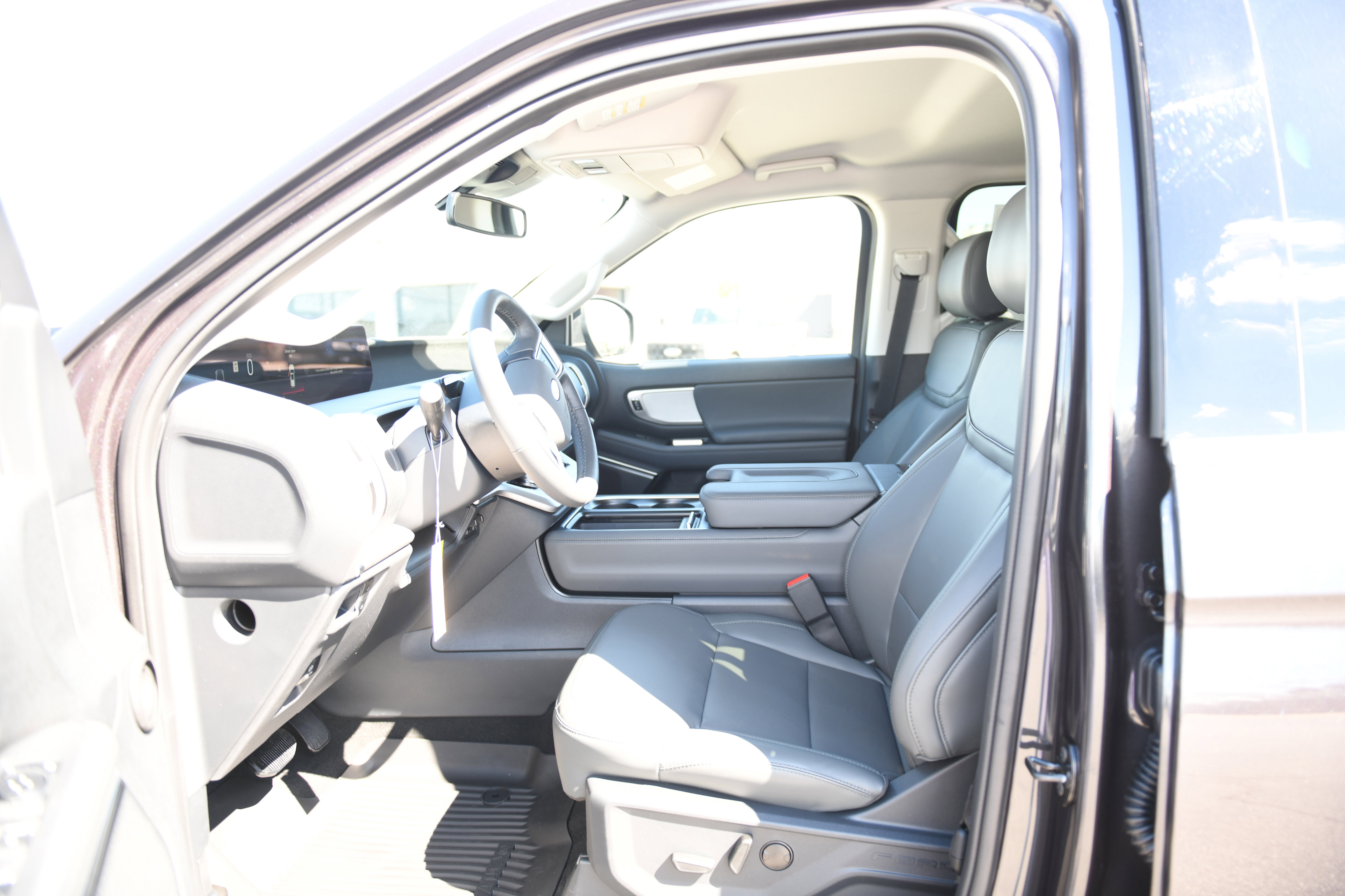 New 2026 Ford Expedition Active image 21