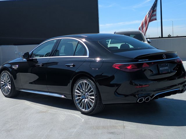 New 2026 Mercedes-Benz E 53 AMG e 4MATIC Sedan image 9
